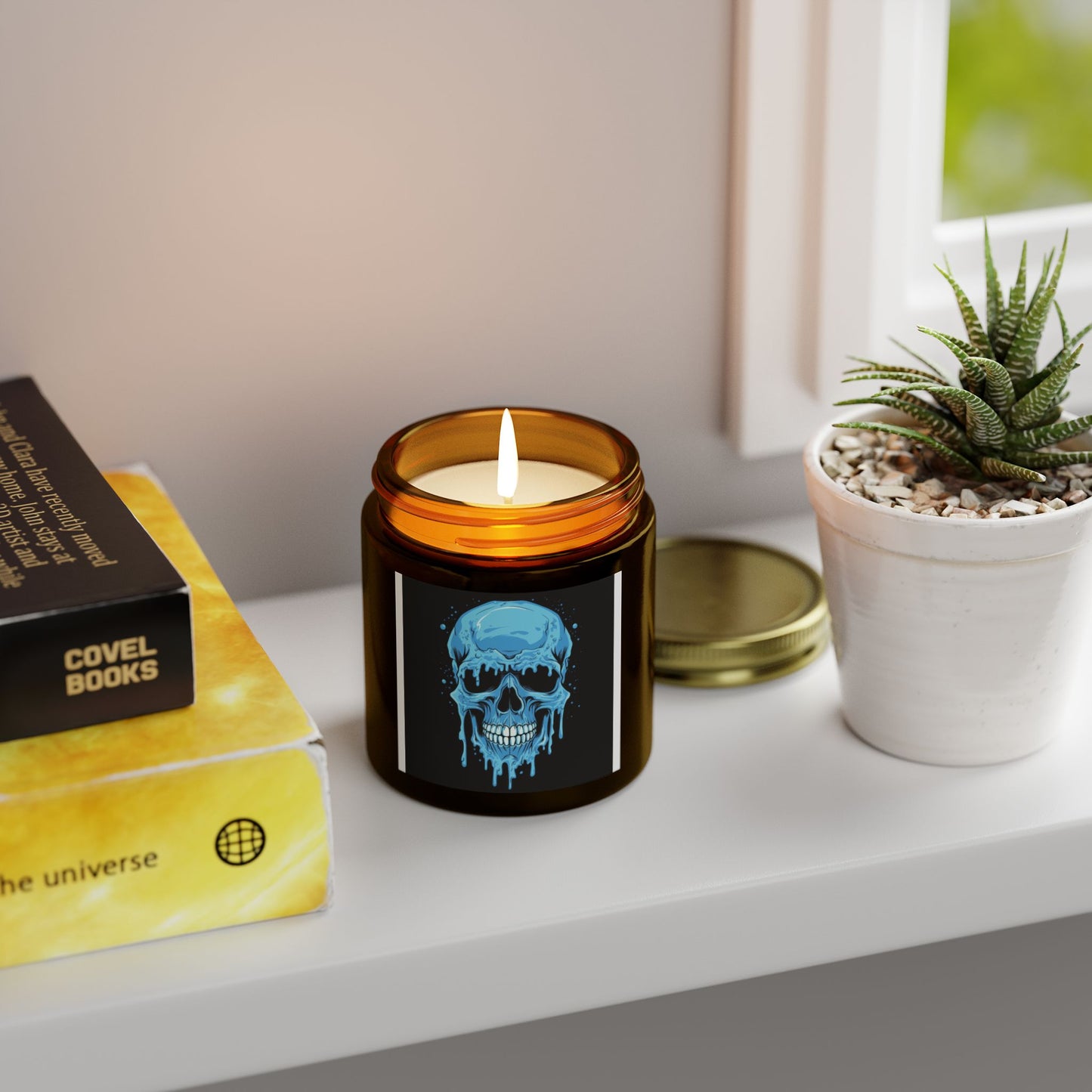 Chilling Skull Scented Candle - Coconut Apricot Wax, Dark Aesthetic Gifts, Home Decor, Occult Candles, Halloween Decor