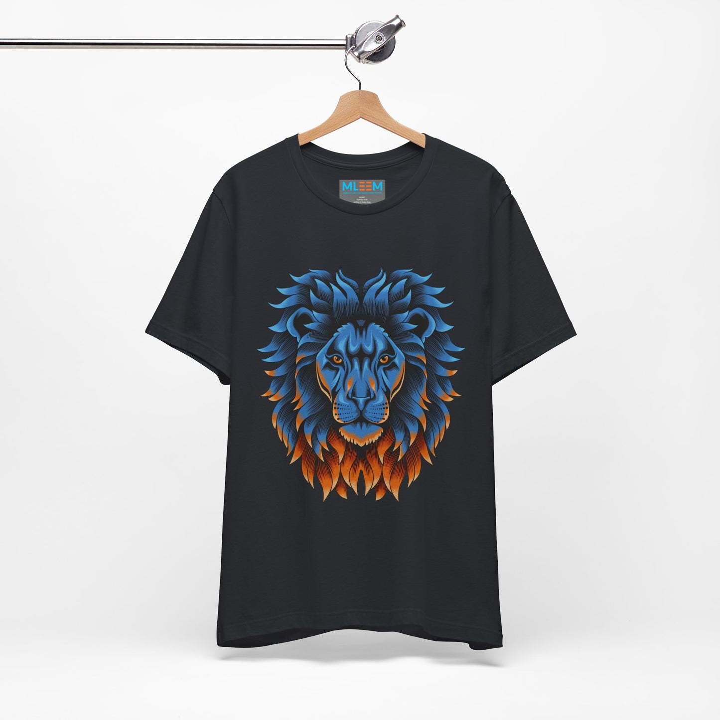 Dynamic Lion Graphic Tee - Unisex Short Sleeve Jersey T-Shirt