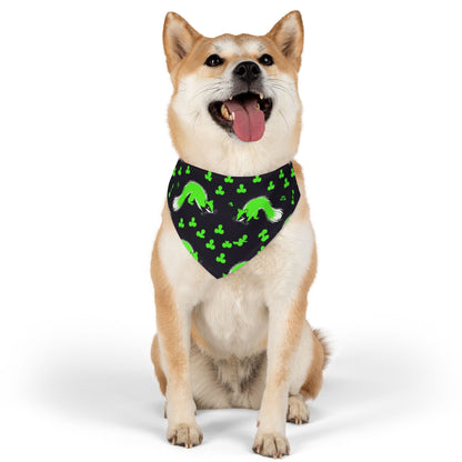 Vibrant Pet Bandana Collar for Dogs, Fun Fashion Accessory for Pets, Ideal for Parties, Gifts, Festivals, and Walks
