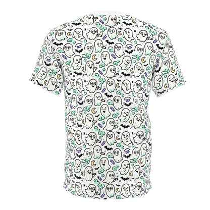 Unisex Horror Graphic Tee, Spooky T-Shirt for Halloween, Ghosts and Skulls Design, Eerie Apparel for Horror Fans, Unique Gift Idea