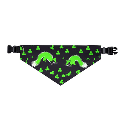 Vibrant Pet Bandana Collar for Dogs, Fun Fashion Accessory for Pets, Ideal for Parties, Gifts, Festivals, and Walks