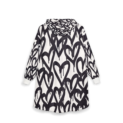 Cozy Hooded Blanket with Heart Design