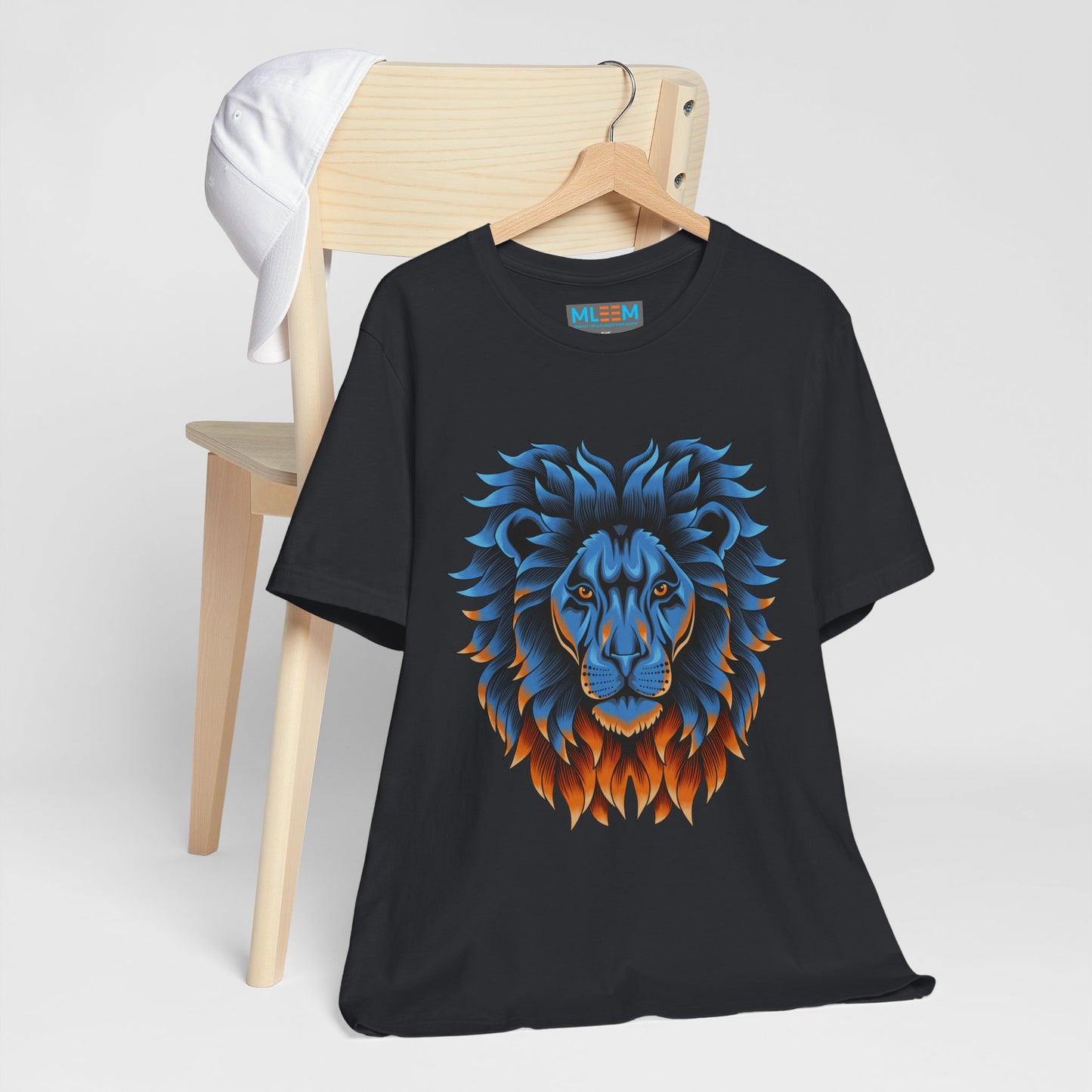 Dynamic Lion Graphic Tee - Unisex Short Sleeve Jersey T-Shirt