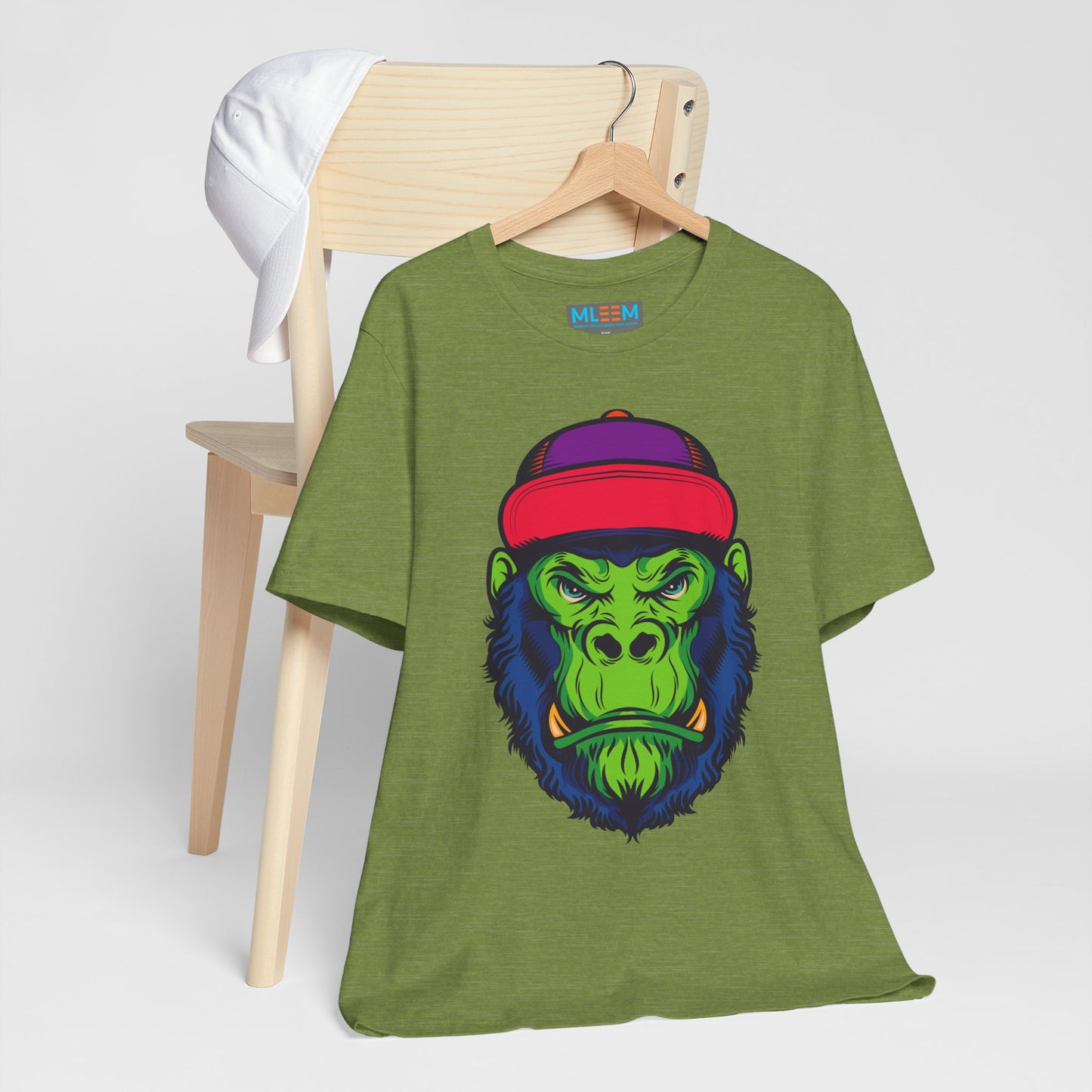 Vibrant Gorilla Graphic Tee - Unisex Short Sleeve T-Shirt